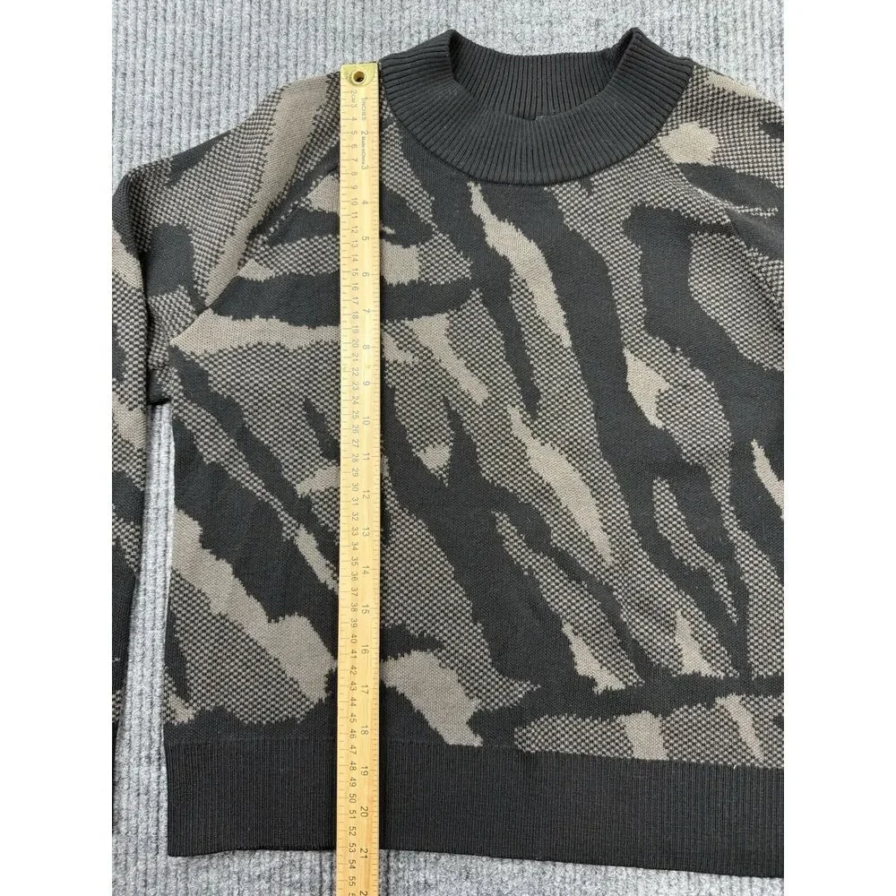 Athleta Sweater‎ Womens X-Small Jacquard Merino Wool Blend Black Camo Crewneck